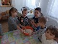 Pecenie_medovnickov 12