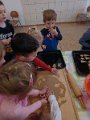 Pecenie_medovnickov 28